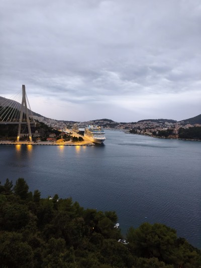 KRUZERSKI TURIZAM